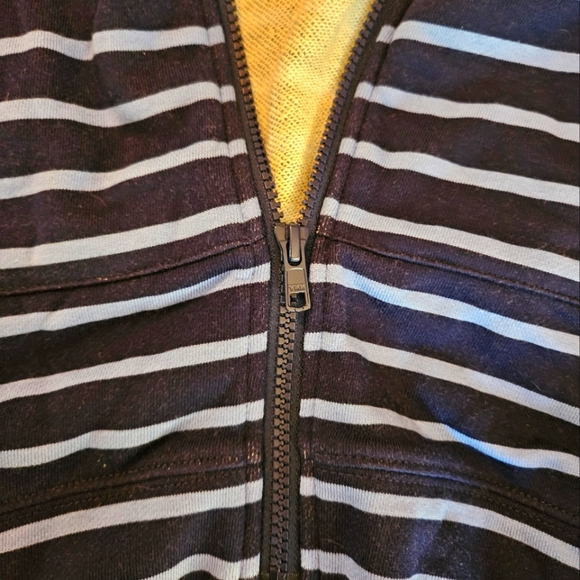 Beach Zip Hoodie NWT - Picture 12 of 15